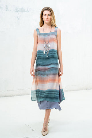 VESTIDO TIRANTE COPA VERDE AGUA SALMÓN Y CRUDO