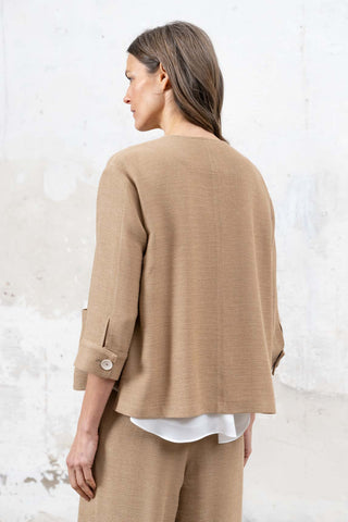 CHAQUETA RÚTICA BEIGE