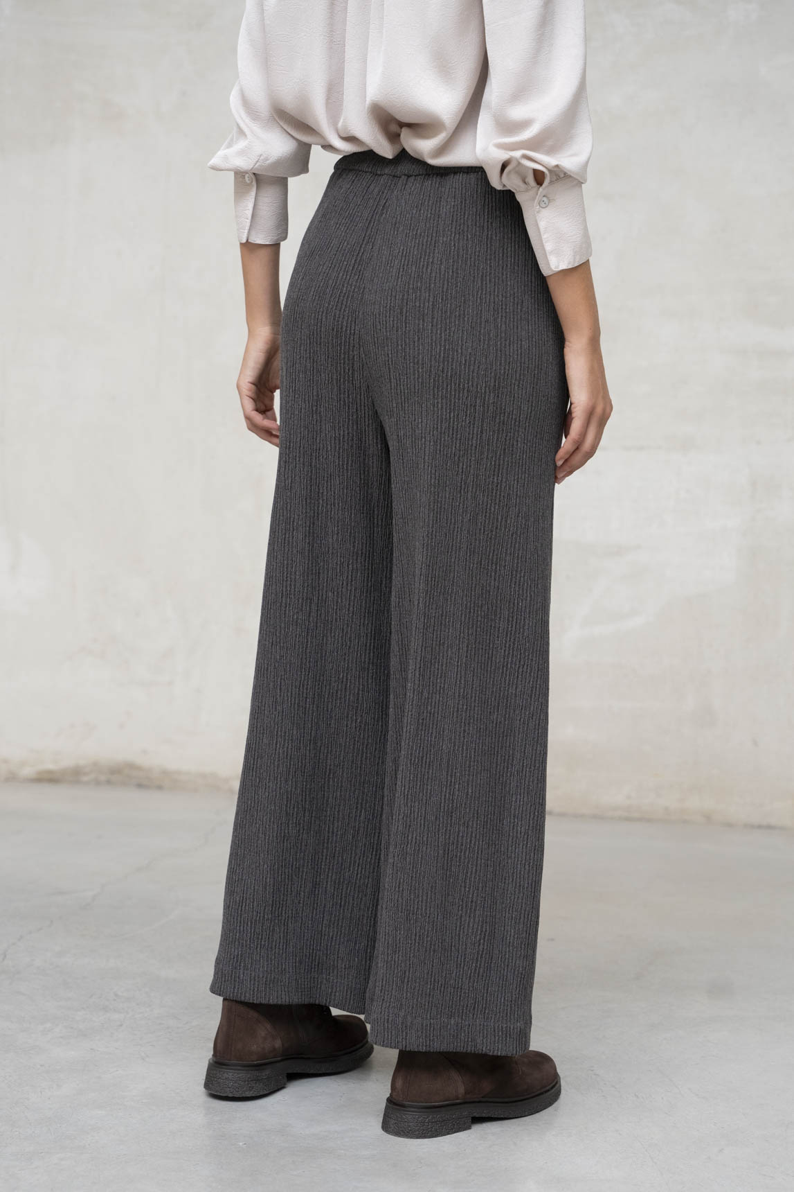 Pantalón ancho topo acanalado mujer Rivera