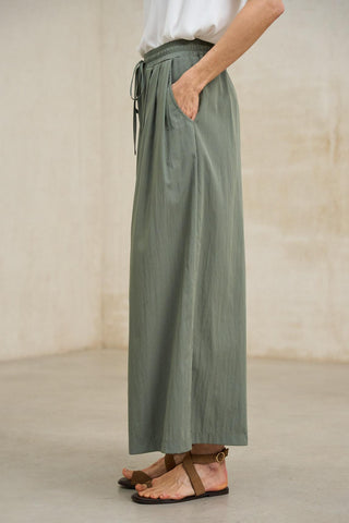 Pantalón Aira verde oscuro