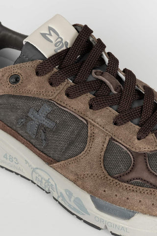 Premiata Mase25 8421 in brown