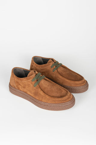 Zapato Wallabee camel