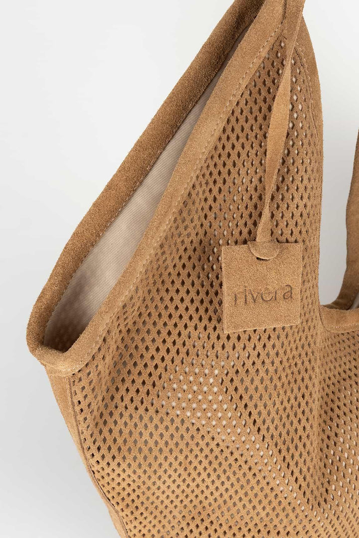 Bolso Nara camel calado