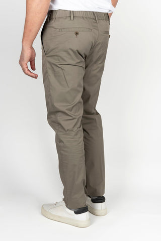 Pantalón My Myths caqui con cordón y cintura elástica