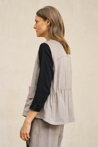 Nerela stone vest